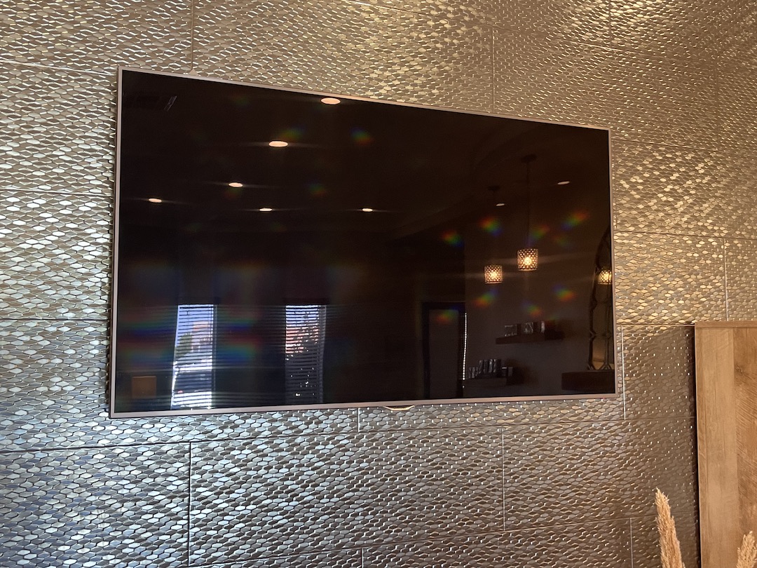 Experience Professionalism and 5-Star TV Mounting Service with Dom's TV Mounting OKC in Oklahoma City, OK 73141